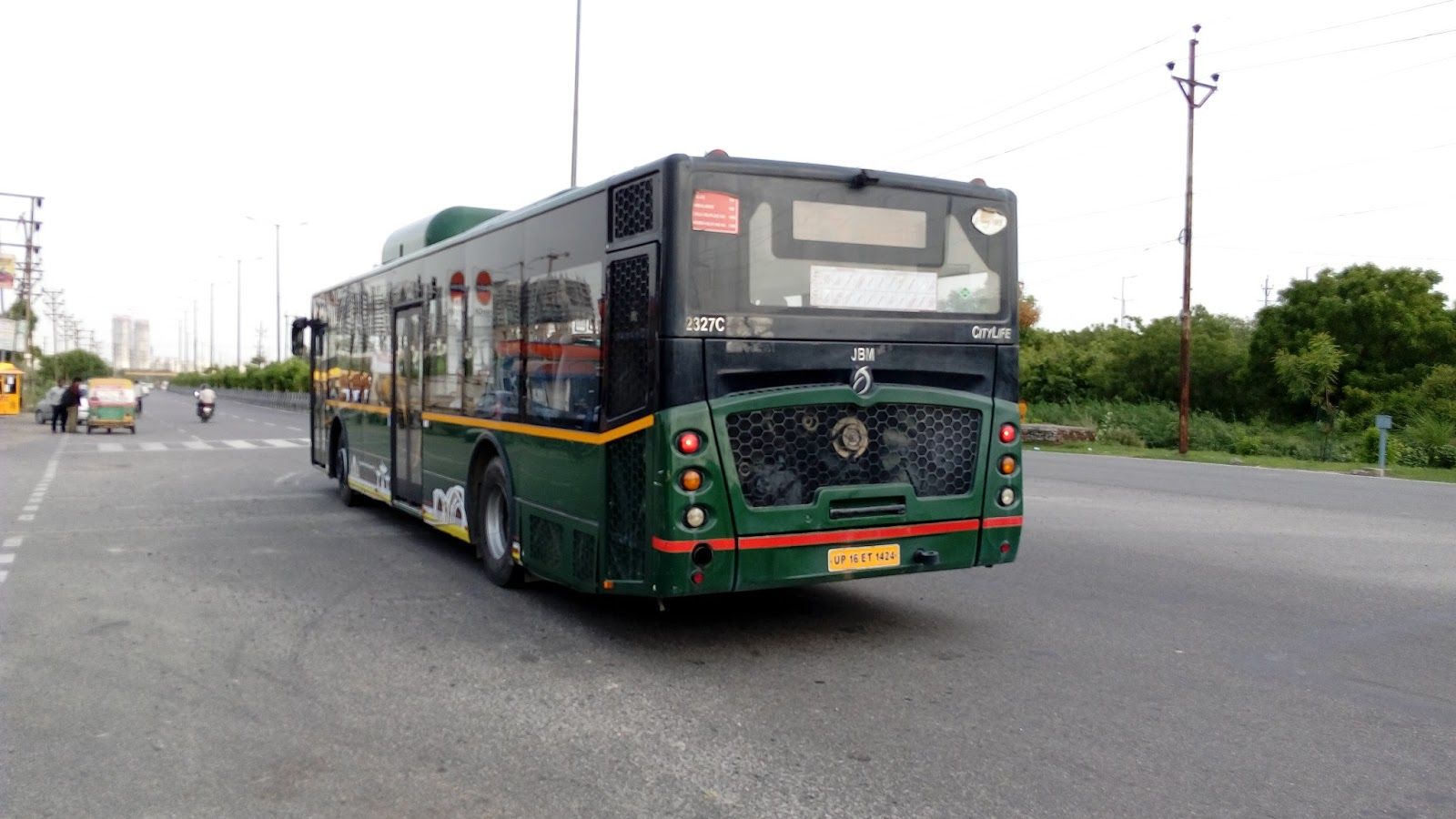 'Aaj Toh Nahi Rukegi Bus': Two Class 12 Girls Jump Off Moving Bus in Greater Noida To Escape Harassment