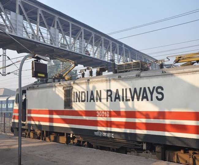 Trains on East Central Division Cancelled 1 Week Prior to Holi | Travellers From UP, Madhya Pradesh & Bengal Can Check Full List of Cancelled Trains Here