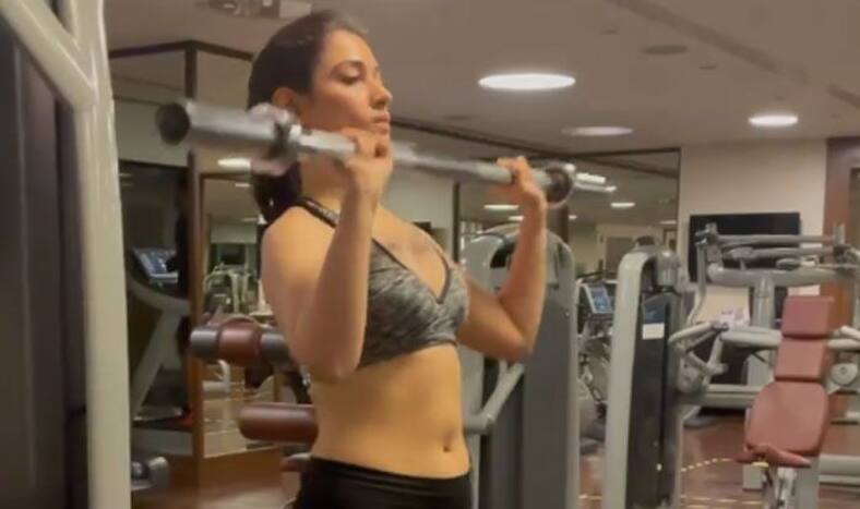 Tamannaah Bhatia, workout Video, covid body, covid 19, Entertainment News today, Trending News today, bollywood news in hindi