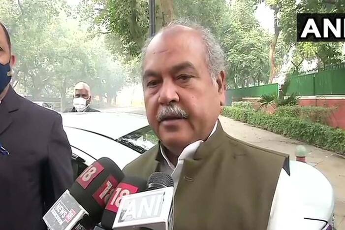 Kisan Andolan: किसानों और सरकार के बीच वार्ता जारी, कृषि मंत्री ने अन्नदाताओं से की अपने रुख को नरम करने की अपील
