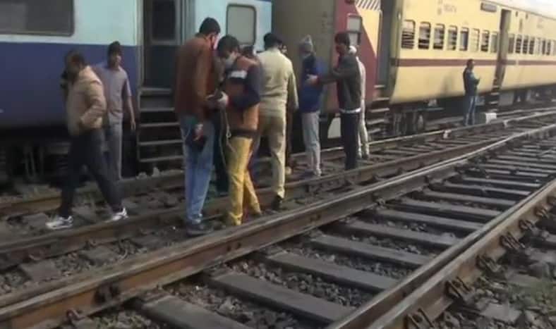 After the derailment, many trains including New Delhi-Howrah Rajdhani Express, New Delhi Sealdah Rajdhani Express were stopped. (Representational image)