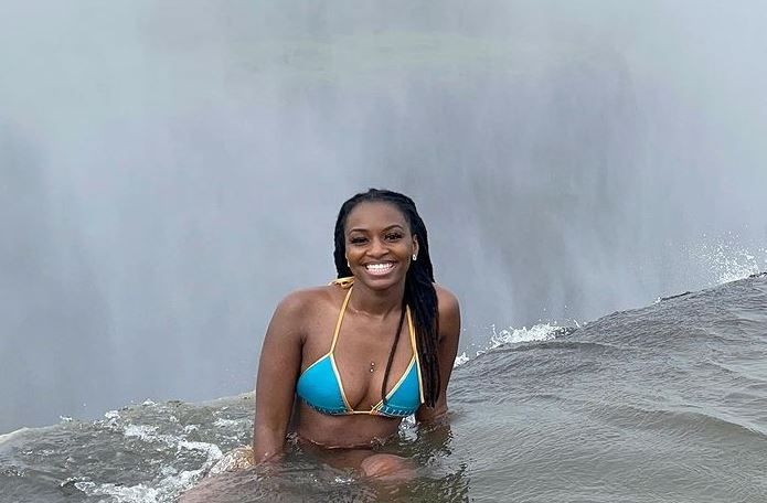 US model posted her bikini photoshoot at the edge of Victoria Falls on her Instagram.