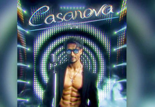 Tiger Shroff flaunts Six pack abs in Casanova First Look Video Viral