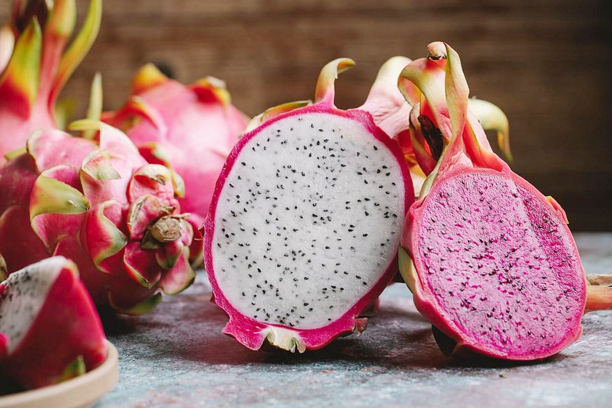 Dragon Fruit Benefits: 5 Amazing Health Benefits of This Bright Pink Fruit