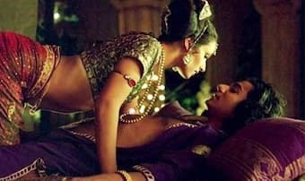 Antarvasna Sex Hindi Movie - à¤¬à¥‰à¤²à¥€à¤µà¥à¤¡ à¤®à¥‚à¤µà¥€ à¤•à¥‡ à¤‡à¤¨ 8 à¤¬à¥‹à¤²à¥à¤¡ à¤¸à¥€à¤¨ à¤ªà¤° à¤®à¤šà¤¾ à¤–à¥‚à¤¬ à¤¹à¤‚à¤—à¤¾à¤®à¤¾, à¤…à¤•à¥‡à¤²à¥‡ à¤®à¥‡à¤‚ à¤¦à¥‡à¤–à¥‡à¤‚