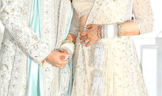 natasha dalal wedding ring, natasha dalal engagement ring