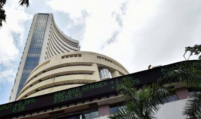 Sensex news today: शेयर बाजार में उछाल, 300 अंक ऊपर खुला Sensex, 14,470 के आसपास Nifty