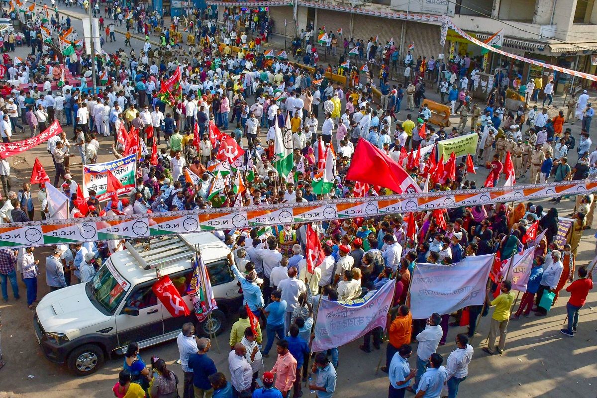 Chakka Jam Ends Peacefully, Protesters Say Won't Accept Anything Less Than Repeal of Farm Laws | Key Points