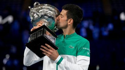 Tennis Novak Djokovic Beats Daniil Medvedev For Record Extending Ninth Australian Open Title Wins 18th Grand Slams Title Overall Indiacom Sports