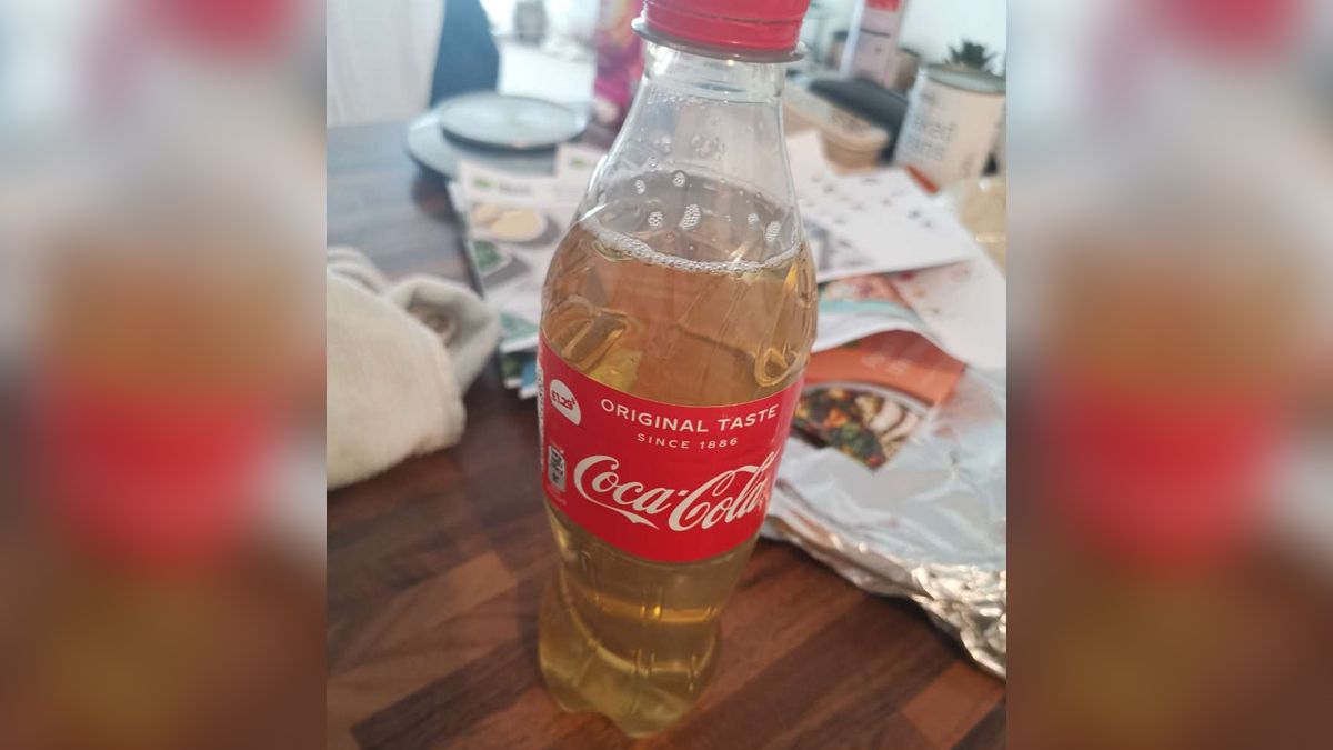 Man Gets Bottle of Urine in his Food Order, Company Issues Apology