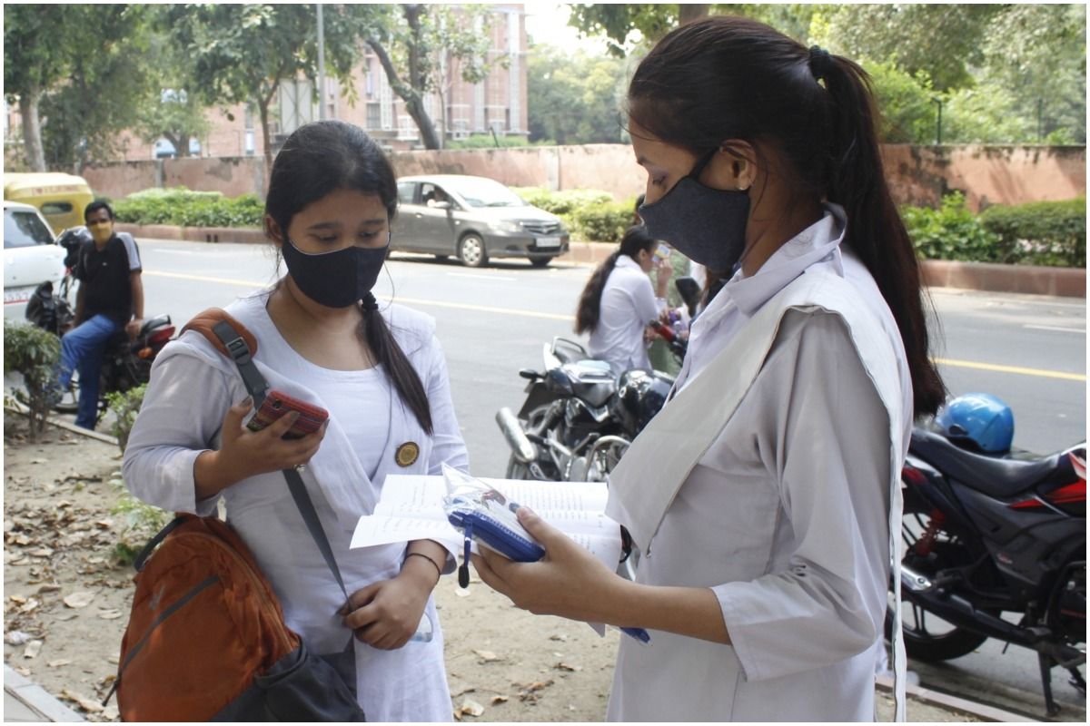 Tips For Students: 6 Things to do For Better Concentration And Focus During Exams