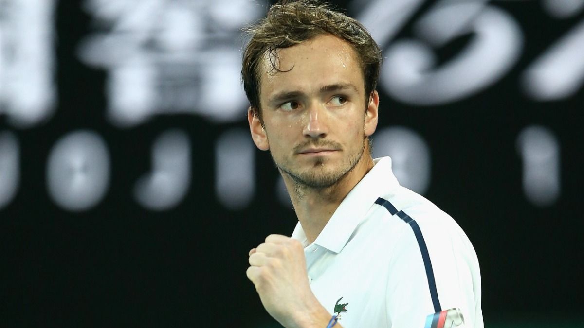 French Open: Daniil Medvedev Beats Tommy Paul to Enter Third Round