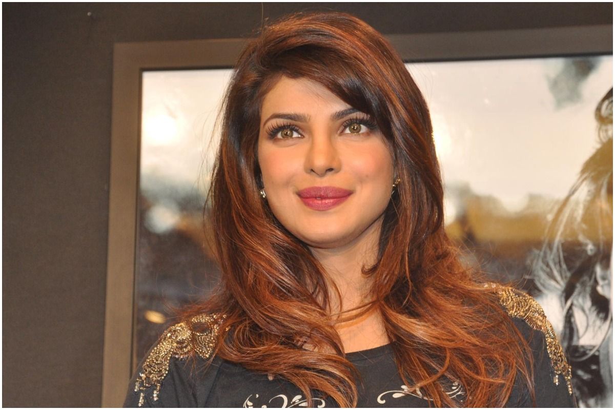 Priyanka Chopra Ka Blue Picture - When Priyanka Chopra Jonas Was Asked to go And Get Gang-Raped in 2012  Racist Attack in The US