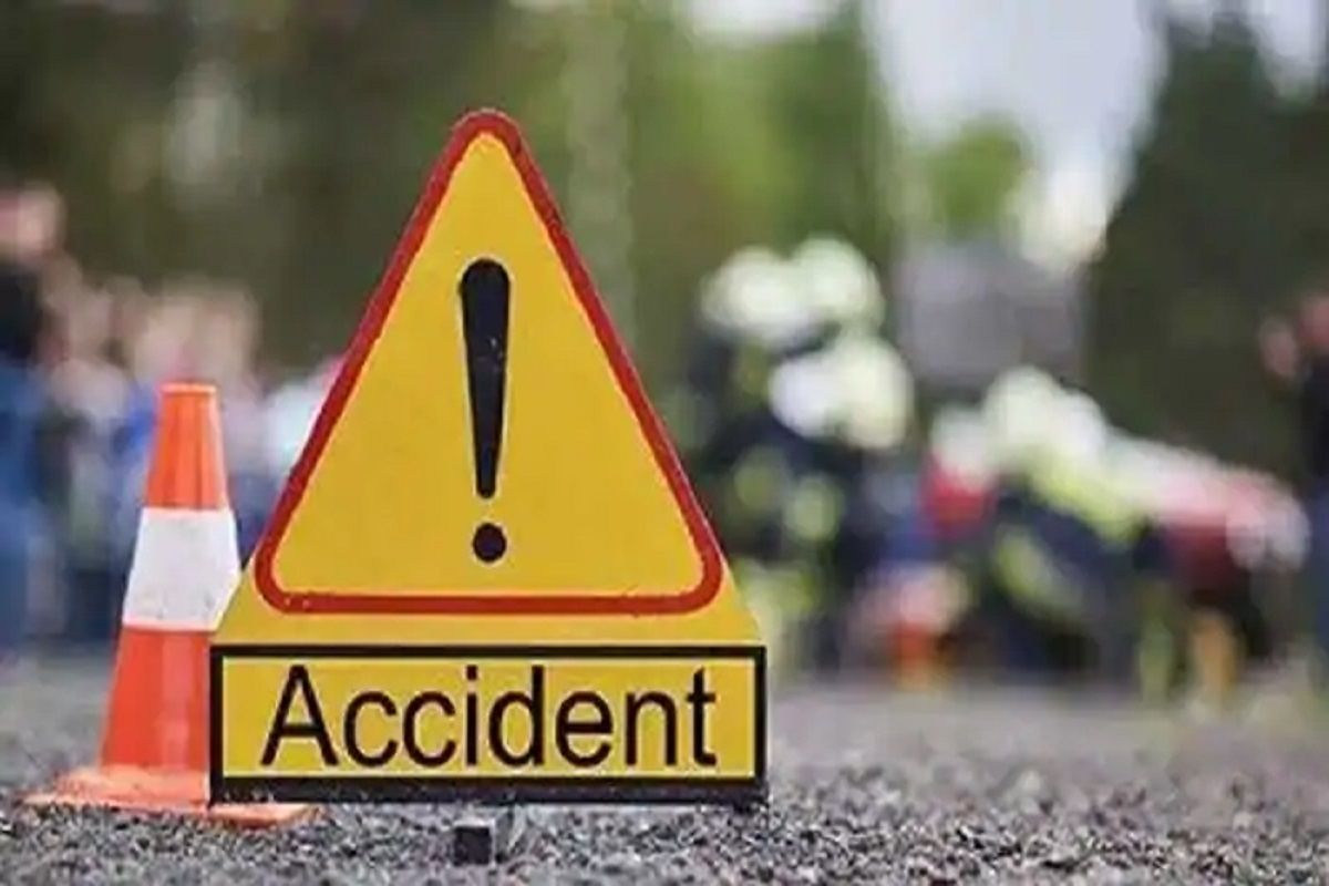 UP: 10 killed, 40 Injured As Truck Falls Into Gorge in Etawah, CM Yogi Announces 2 Lakh Compensation