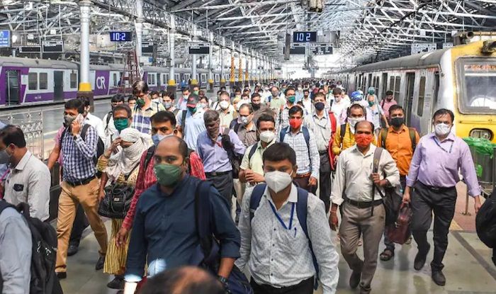 Mumbai Mayor: Malls and Temples May Be Closed, Shops Likely To Run on Alternate Days