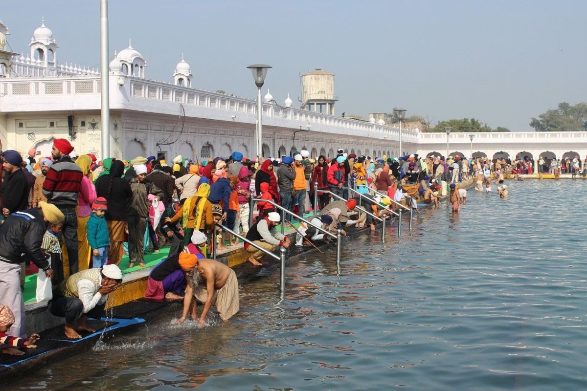 COVID-19 Travel Guidelines And Curfew Rules For 7 Indian States Including Maharashtra, Uttarakhand & Tamil Nadu