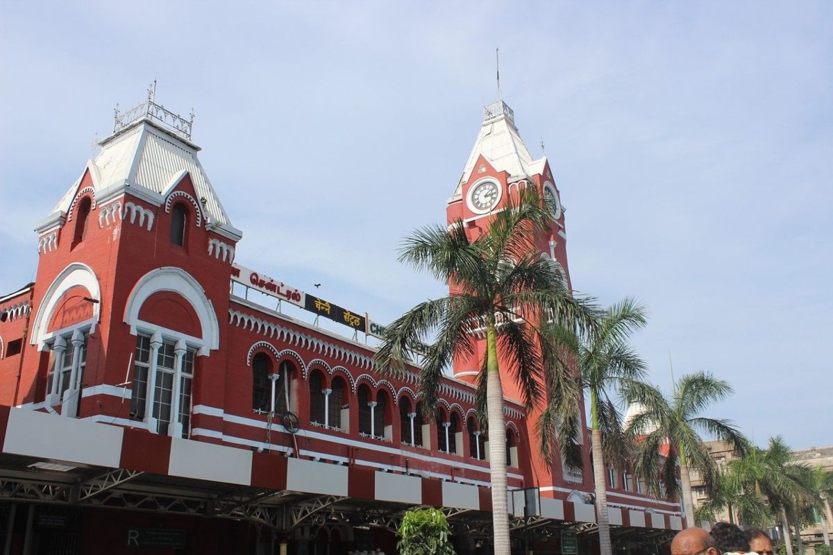 COVID-19 Travel Guidelines And Curfew Rules For 7 Indian States Including Maharashtra, Uttarakhand & Tamil Nadu