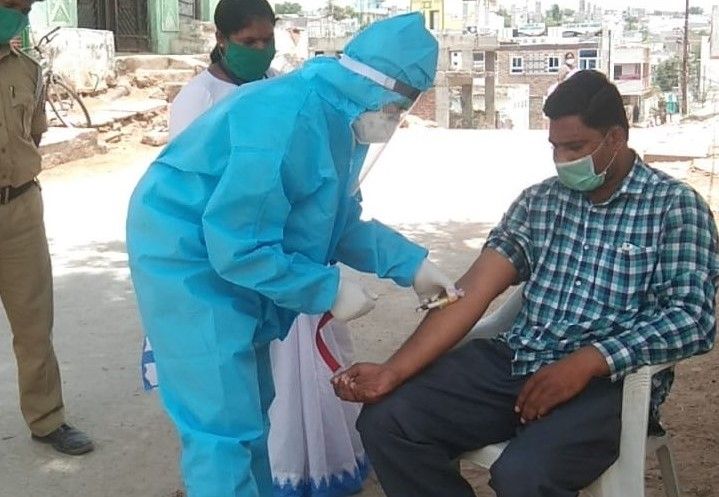 Tamil Nadu Reports Nearly 1000 new COVID-19 Cases, Eight Deaths in Last 24 Hours