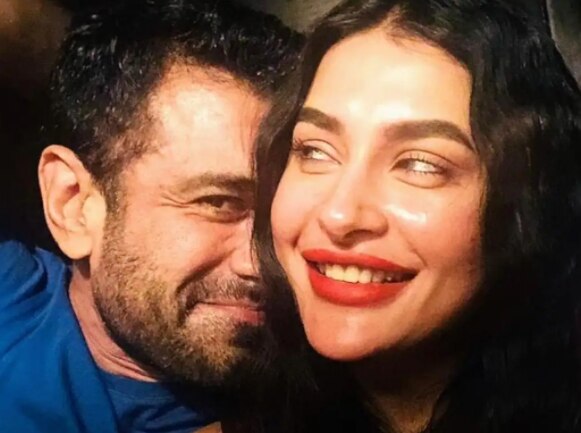 Eijaz Khan And Pavitra Punia Seem Annoyed With ‘Public Marriage’ – Here’s What They Have to Say