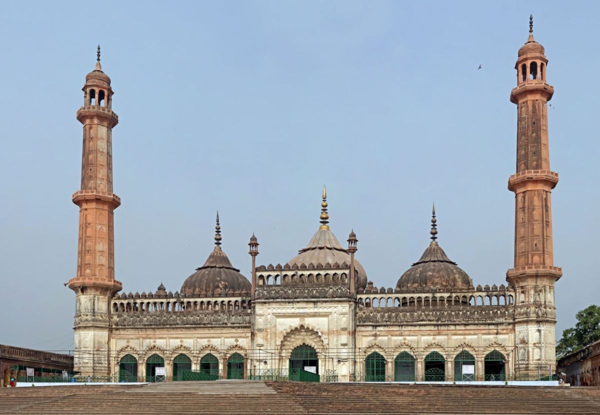 7 Stunning Heritage Sites in Lucknow That Are A Must-Visit