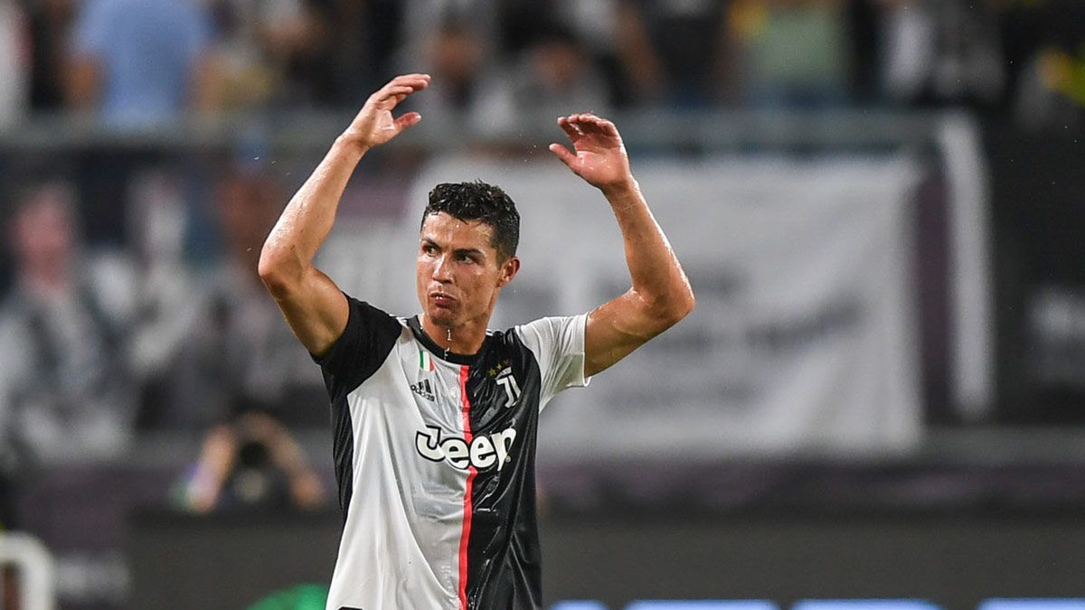 Cristiano Ronaldo Transfer Rumours CR7 is Staying at Juventus, Confirms Fabio Paratici Football News