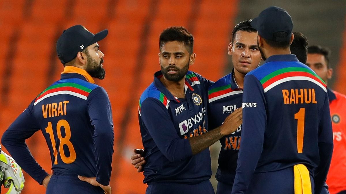 India vs England 5th T20I Preview: Virat Kohli And Co. Look to Fix Little Loopholes in Series Decider