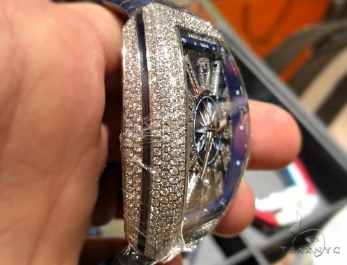 Ranveer Singh Diamond-Studded Wrist Watch is Super Stunning And Super  Expensive - Guess The Price