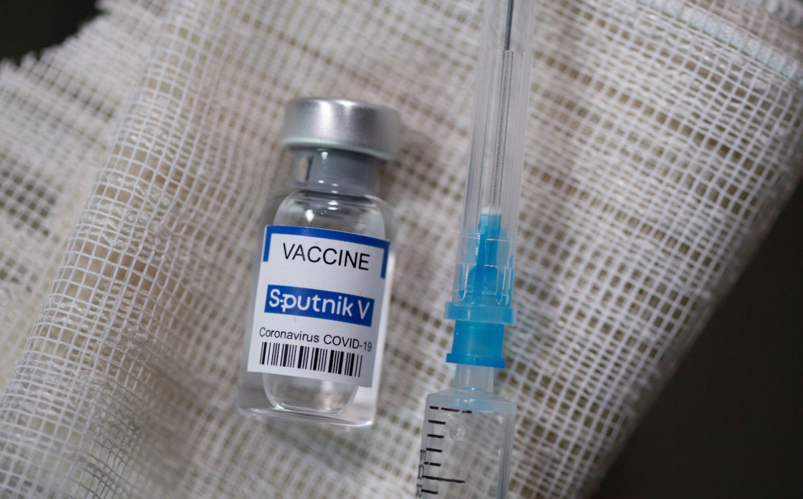 when will delhi get sputnik v vaccine? cm kejriwal answers