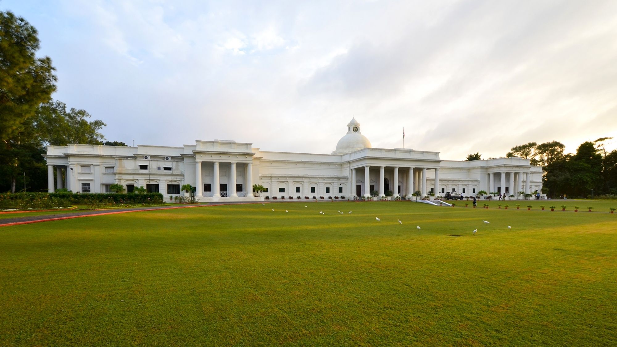 Over 80 Students of IIT Roorkee Test Positive for COVID-19, Five Hostels Sealed