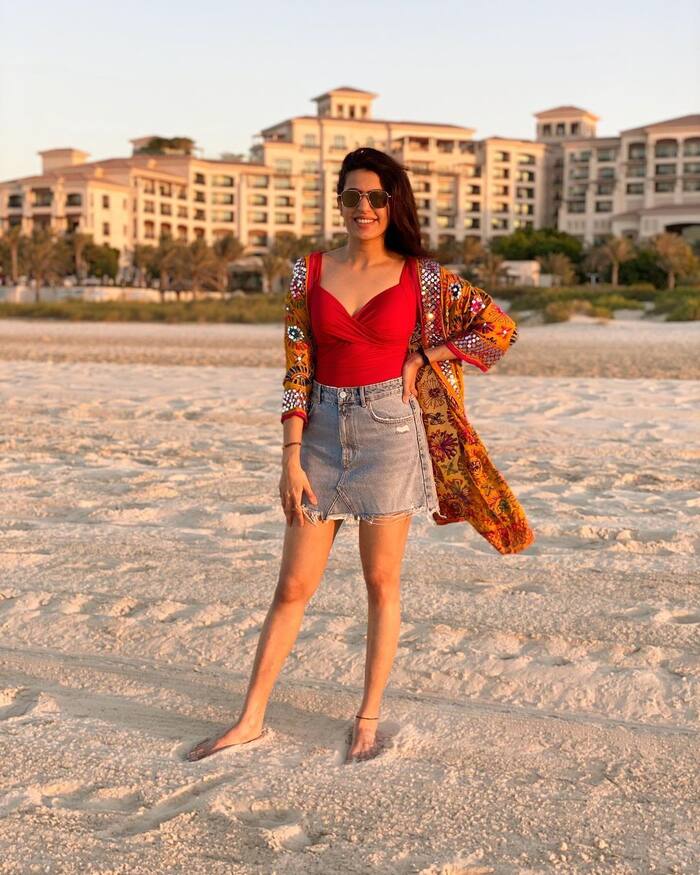 Krunal Pandyas Wife Pankhuri Sharma  19