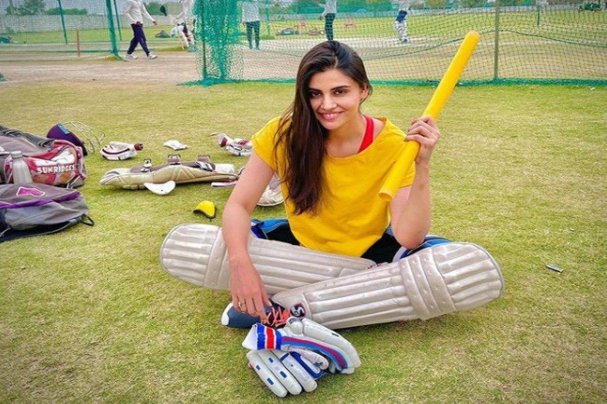 IPL 2021: Malti Chahar Shows Support For MS Dhoni-Led CSK's Game vs KKR in Unique Fashion