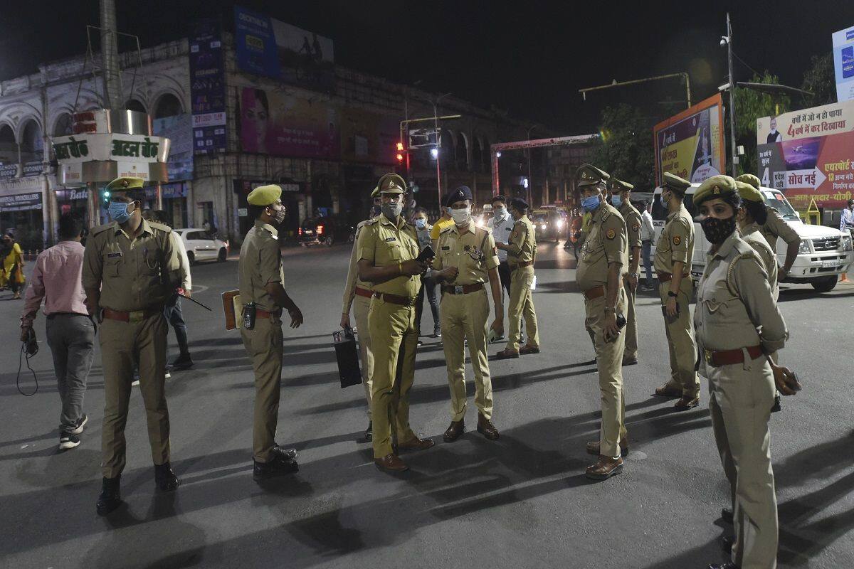 Uttar Pradesh: Night Curfew in Bareilly, Saharanpur From Today | Check Latest Guidelines Here