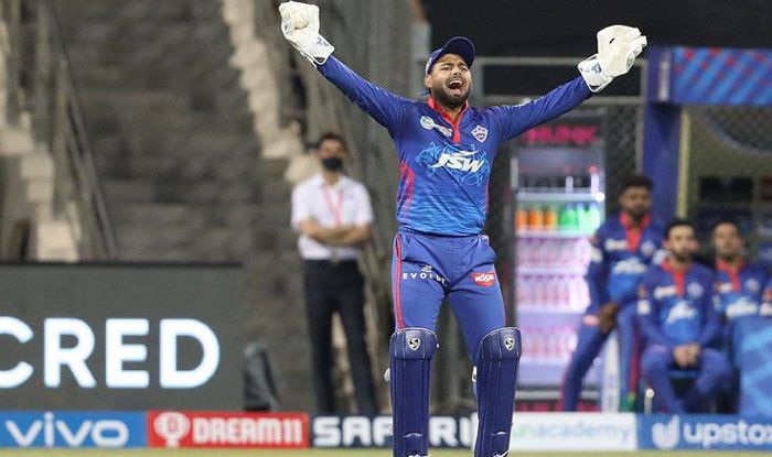 Rishabh Pant Informs Umpire About Wastage of Time During RR vs DC to ...