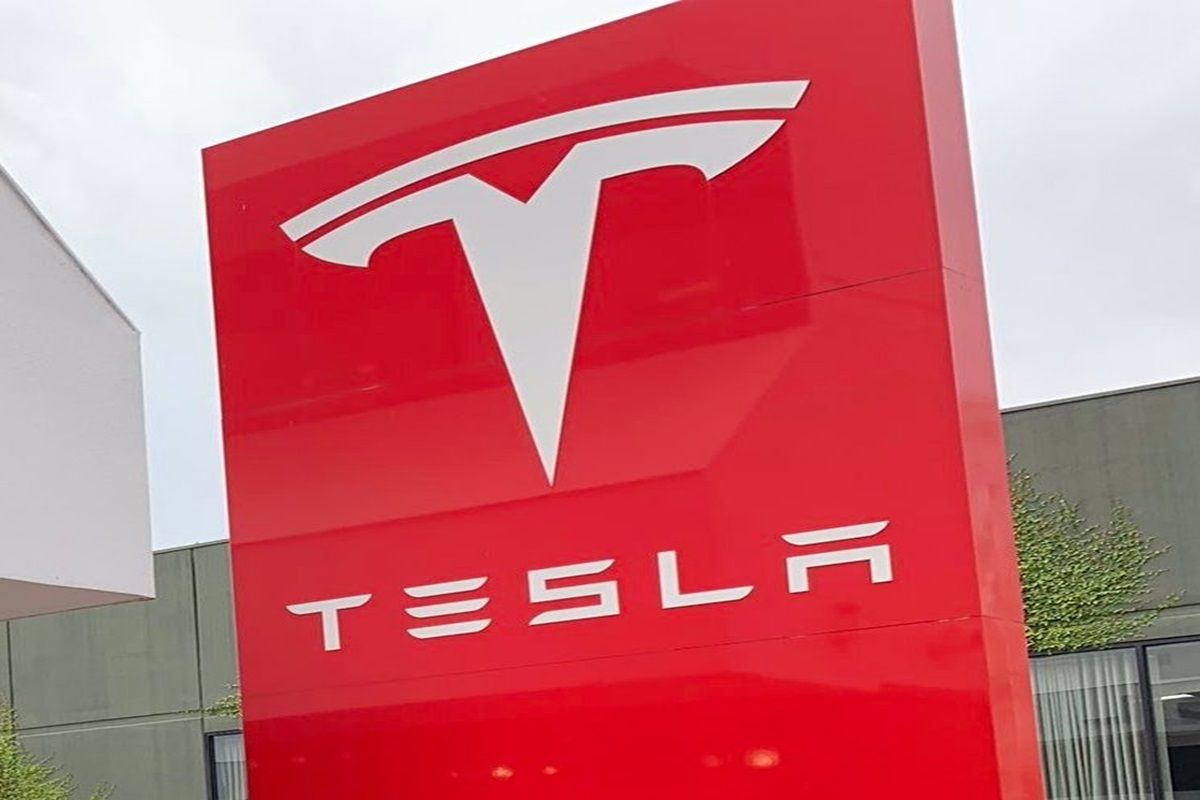 Tesla Logs $10.4 Billion In Sales In Q1 2021, Makes $101 ...