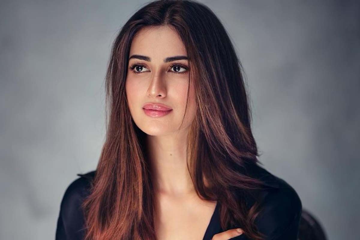 Miss India 2015 Finalist Diksha Singh Set to Contest UP Panchayat Polls From Jaunpur