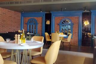 With UDMAN, Ferns N Petals Adds Top Luxury Hotel & Wedding Space In Greater Noida