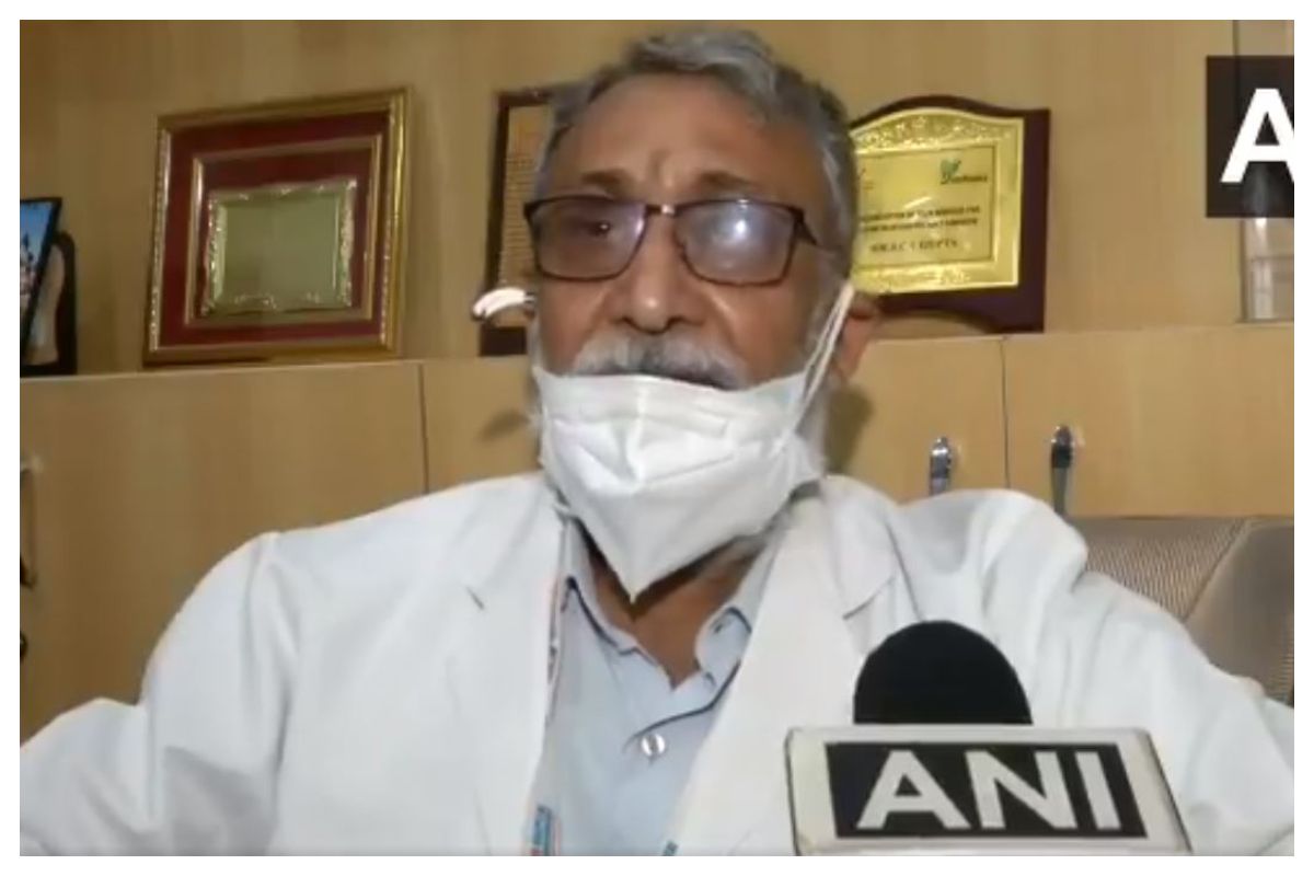 ‘Take Patients Wherever O2 is Available,’ Delhi Doctor Breaks Down Over