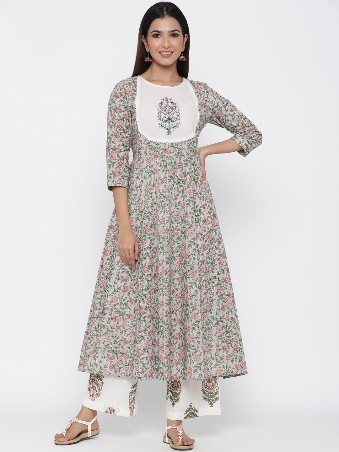 8 Different Types of Kurti That Suits Your Body Shape – Maaesa