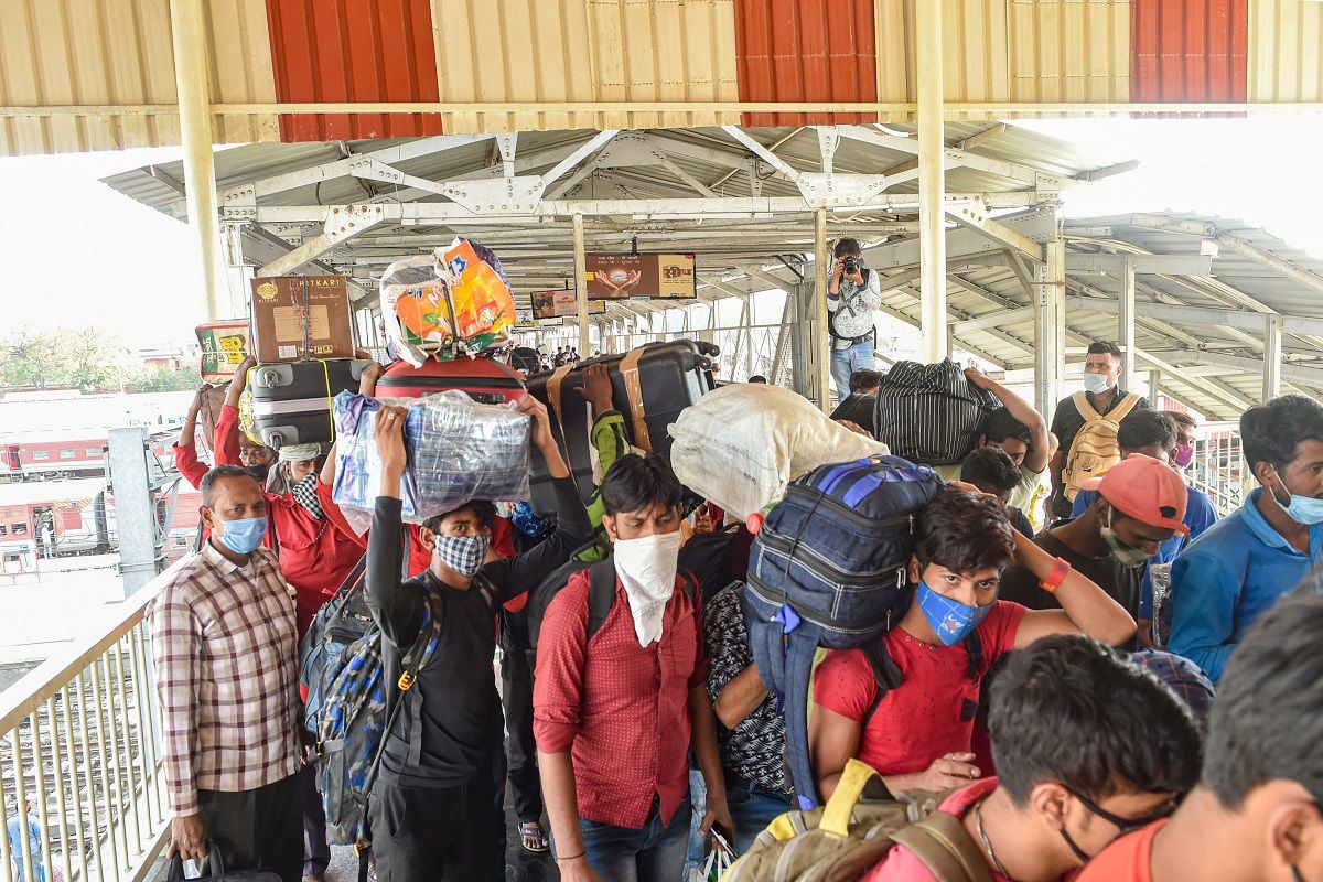 Migrant workers at Lucknow railway station