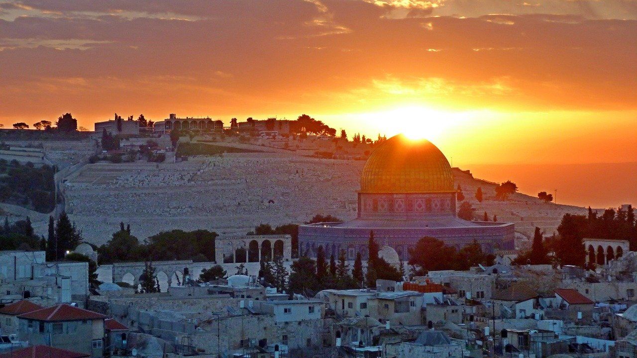 Despite Surge in COVID19 Cases, Israel to Start Welcoming International Tourists in May | Know Details