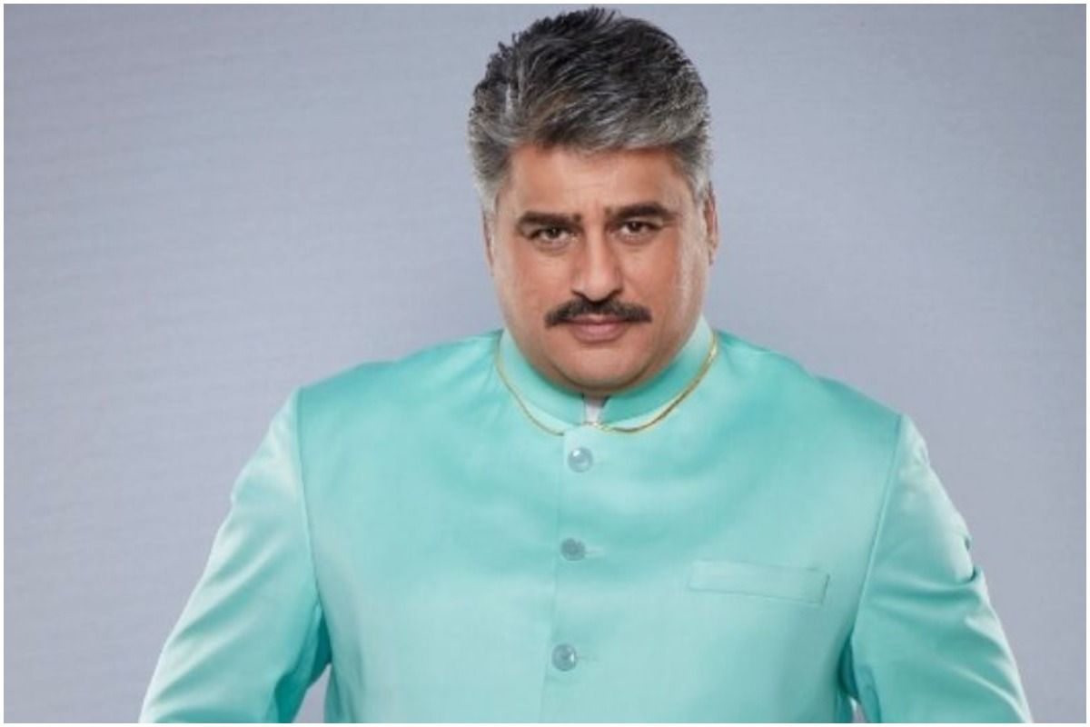 Ayub Khan Down to 'Last Pennies Now', Says he Will Ask For Financial Help if Lockdown Goes on