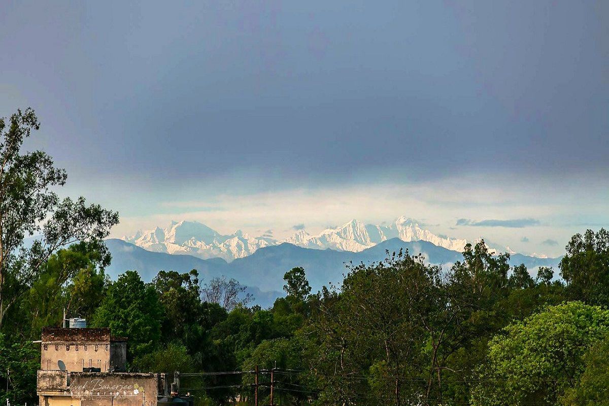Snow-clad Himalaya Mountains Seen From UP’s Saharanpur For 2nd Time. Photos Go Viral
