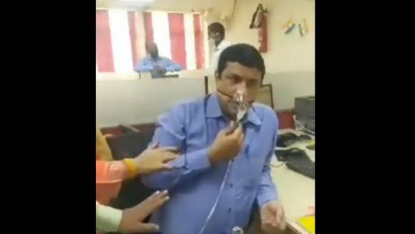 Denied Leave, COVID Positive PNB Employee Joins Duty with Oxygen Tank; Bank Denies Charges