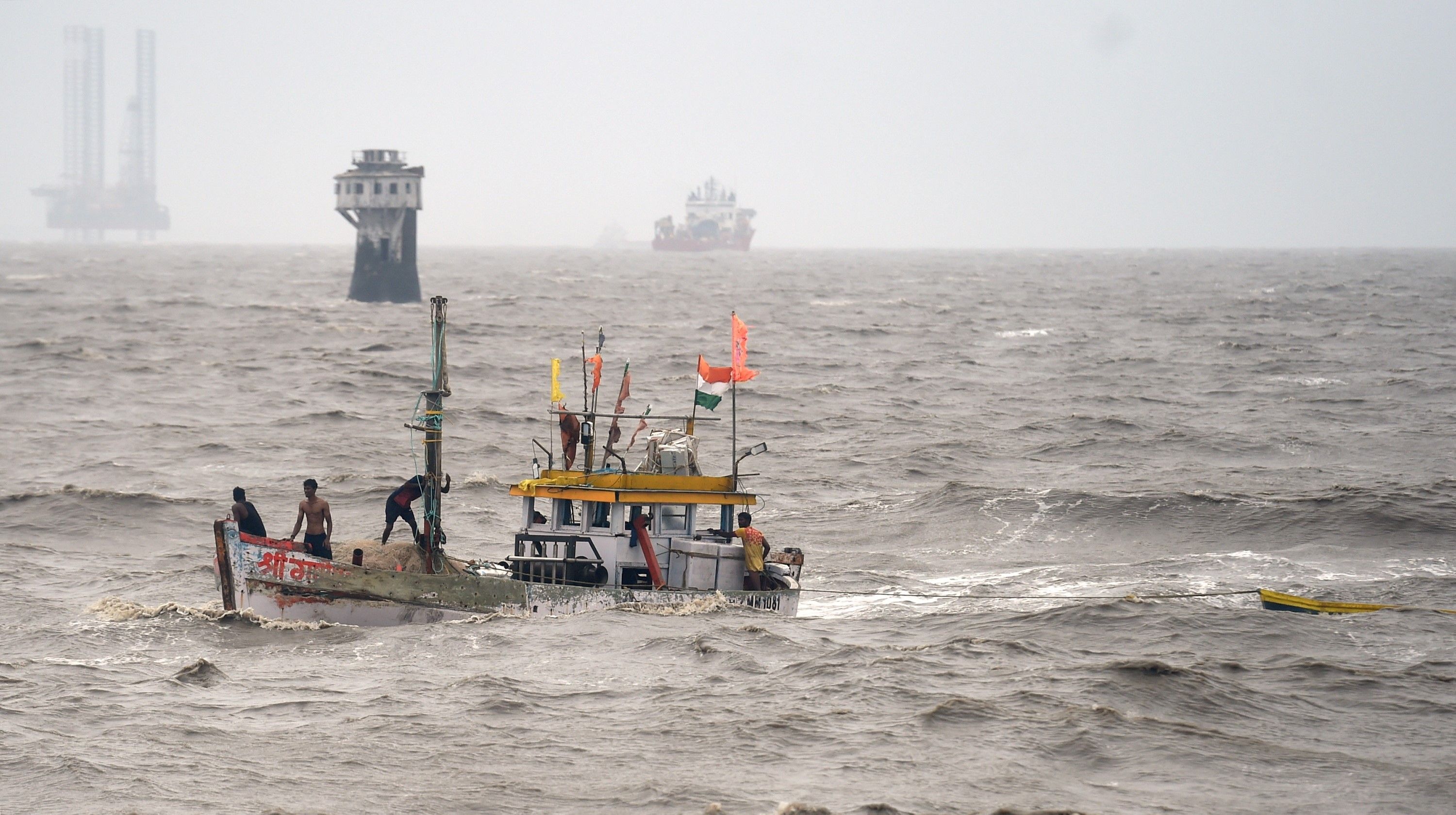 Construction of cyclone Yas in Bay of Bengal, likely to hit Odisha and West  Bengal around May 27 | Digital India Web
