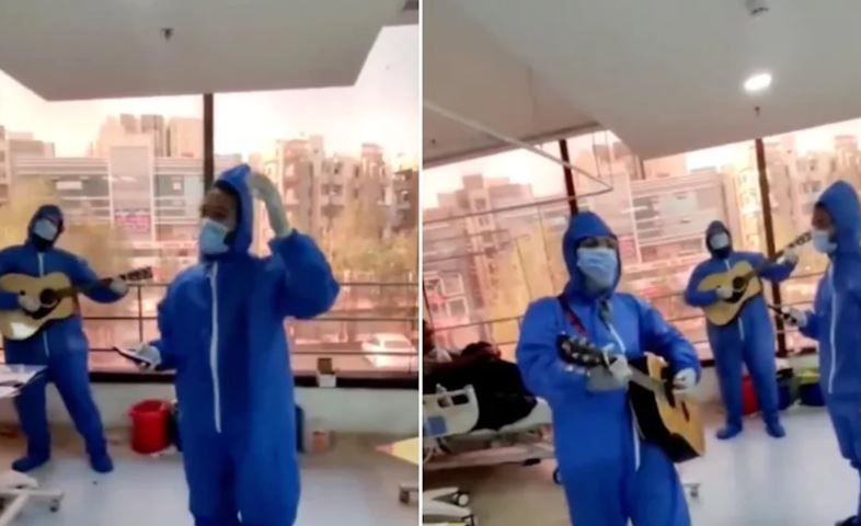 Live Guitar Session & Antakshari: Gujarat Medicos Take The Musical Route to Cheer Up Covid Patients