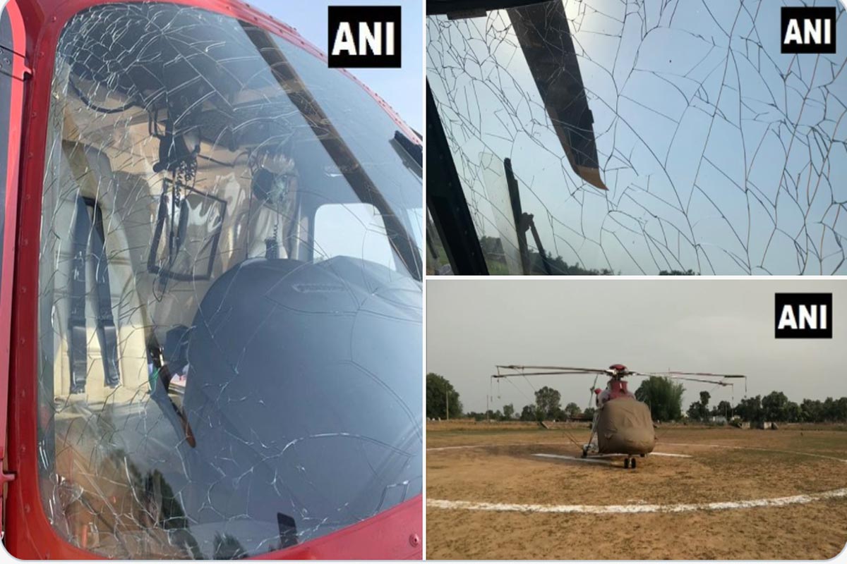 Chhattisgarh: मंत्री टी एस सिंहदेव को ले जा रहे हेलि‍कॉप्टर की खिड़की ...