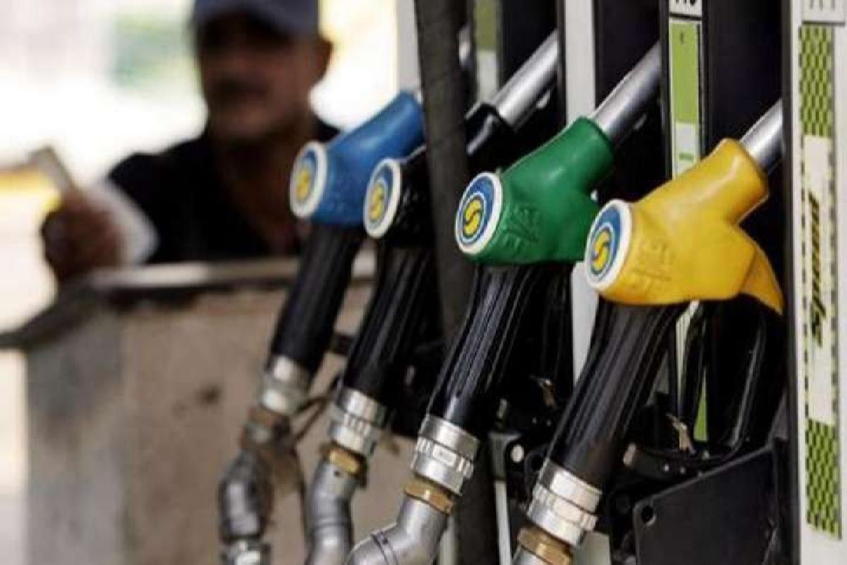 Diesel Price Increase: पेट्रोल के बाद अब डीजल भी 100 रुपये ...