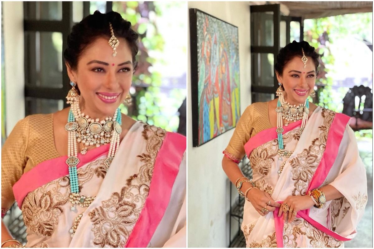 Anupamaa aka Rupali Ganguly Stuns in a Lovely Pink-White Saree For Samar-Nandini Sagai