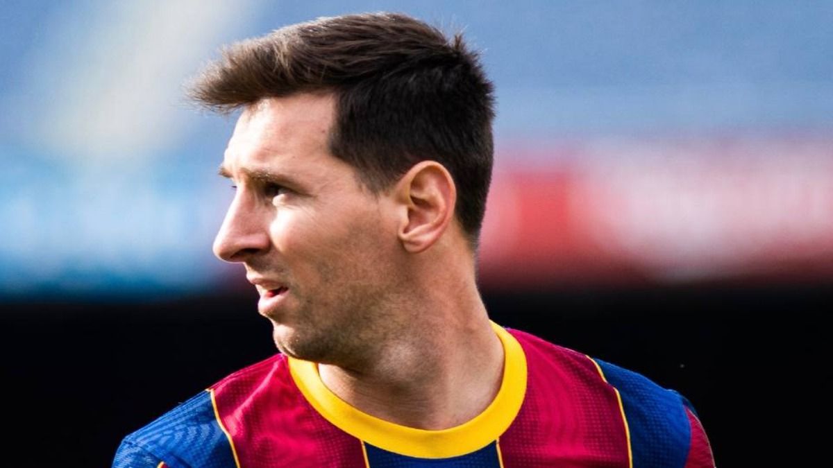 Lionel Messi Becomes First Player to Claim 5th Consecutive Pichichi Award, Extends His Record to Eight