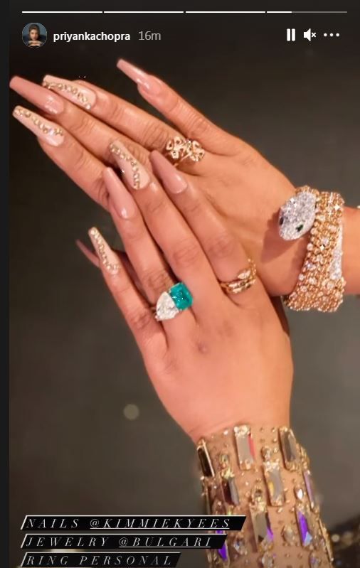 Priyanka Chopra Wore Jewellery Worth Rs 3.5 cr With Her Nude Dress at Billboard's 2021 - Diggin' it?